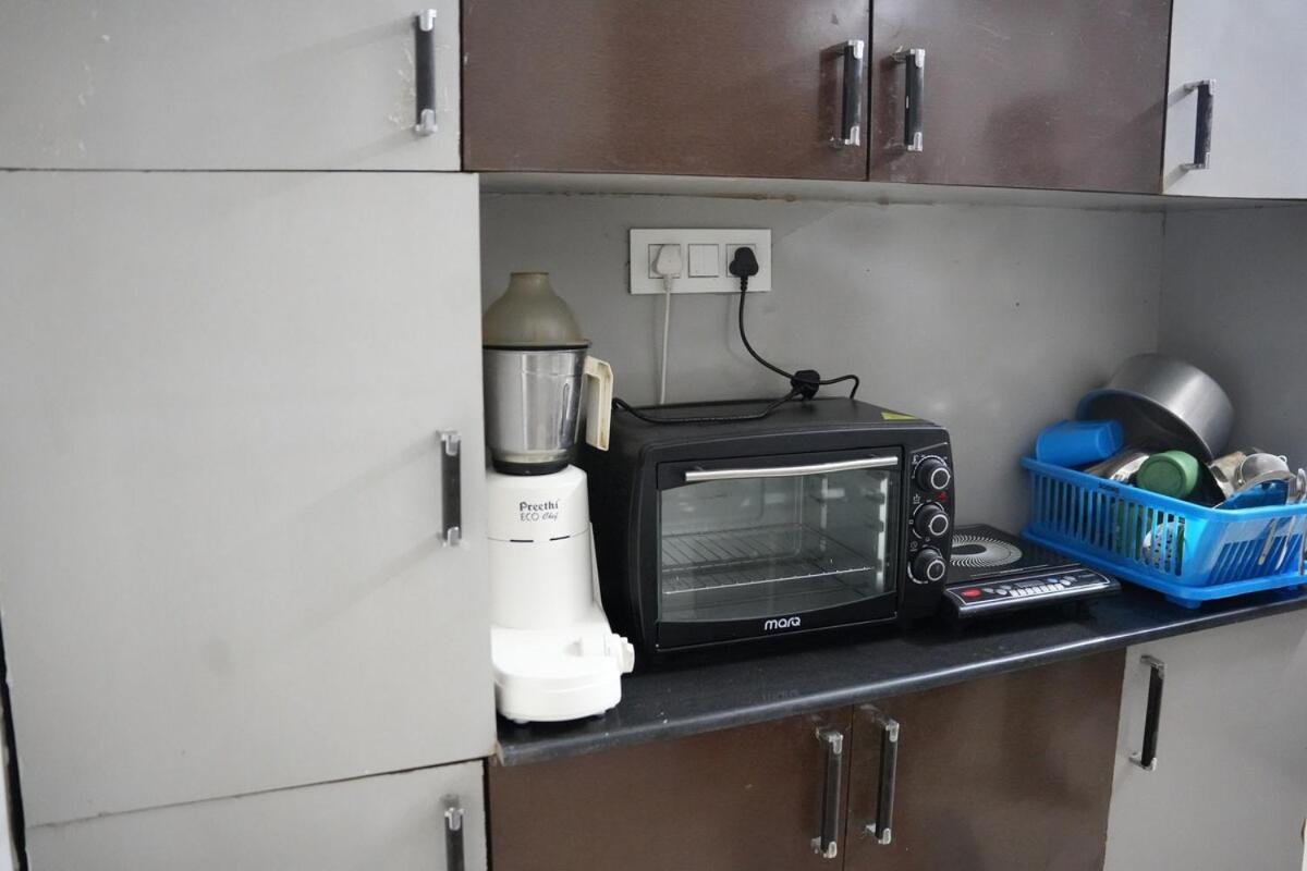 Apartment Flat In Gachibowli, Entire Floor-your Instant *
