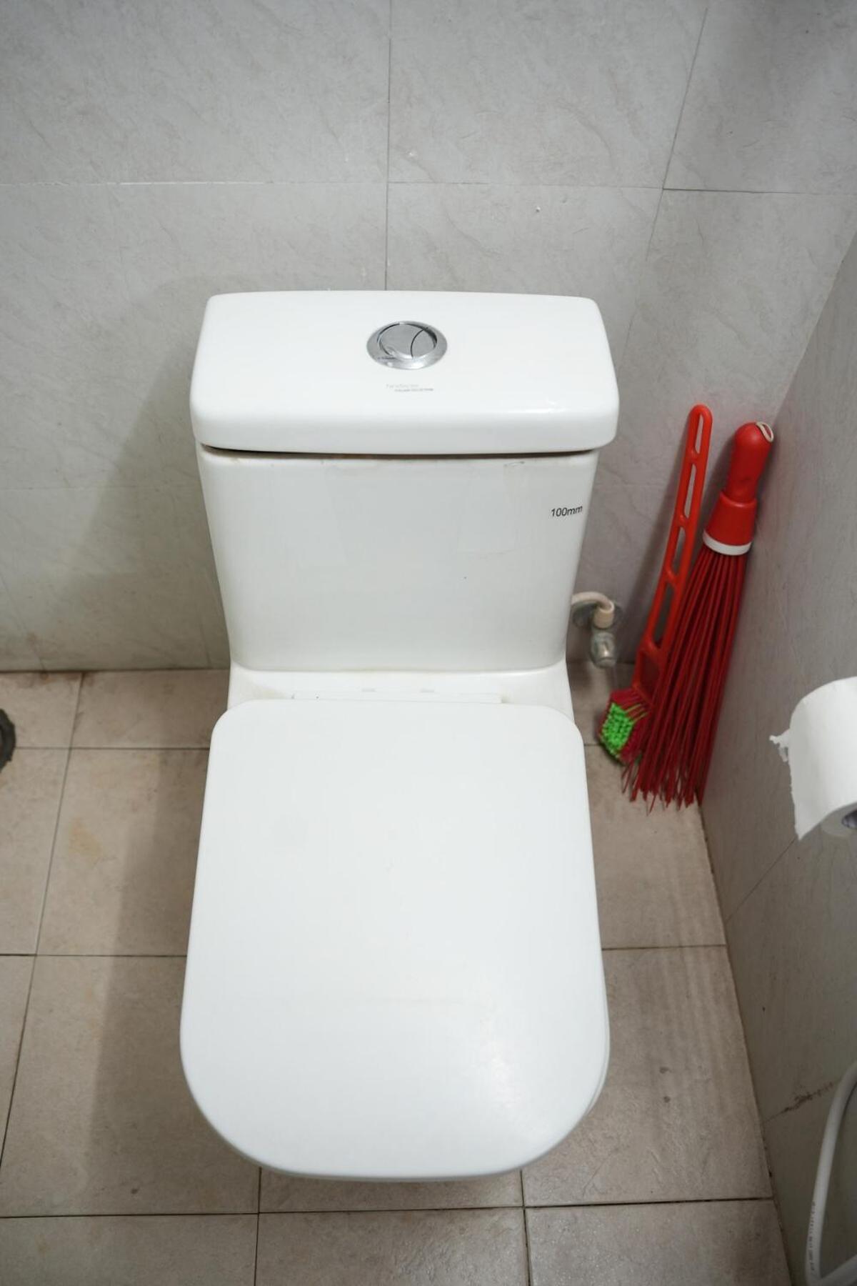 Flat In Gachibowli, Entire Floor-your Instant Apartment Hyderabad